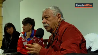 Carlos Caszely dialogó con estudiantes de periodismo de la Usach