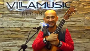 Rafael Minga celebra 32 años de trayectoria artística con un concierto y lanzamiento de nuevo disco