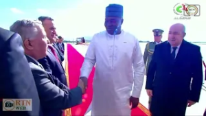 Arrivée à Alger: Le Général d’Armée Abdourahamane Tiani accueilli par le Président Algérien Tebboune
