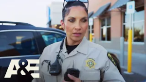 A Simple Checkout Dispute Turns Dangerous | Desert Law | A&E