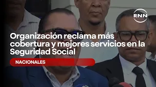 Two women get into a violent bottle-throwing brawl in Los Guaricanos