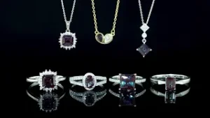 The Gem That Can’t Decide Its Colour ? #jewellery #alexandrite