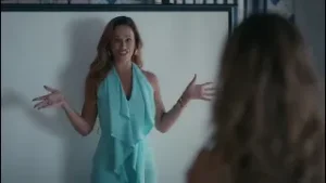 Terra Forte: Maria de Fátima mostra a Flor o vídeo dela e Sammy a fazerem sexo