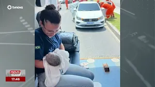 Baby born inside car on PE-15, in Olinda | #NovaGeral