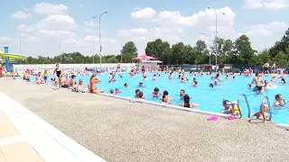Sezona na veselském koupališti bude nejspíš rekordní