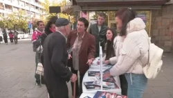 Gradski odbor Srpke napredne stranke Kruševac postavio štand u centru grada