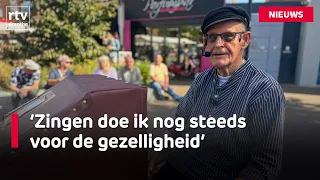 Roelie (87) and his musical bike have been a local legend in Emmen for years