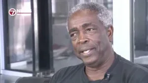 South Florida restaurant owner struggles to open after financial help delayed