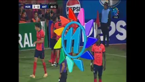 ¡Gol desde el punto penal! Municipal consigue la segunda anotación ante Antigua GFC