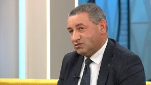 Առավոտ լուսո. Արա Չոբանյան, Գայանե Արզումանյան