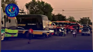 စစ်မူထမ်း အပတ်စဉ် ၂၁ အတွက် အဝေးပြေးကားပေါ်တွေအထိ စစ်သားစုဆောင်းလာ- DVB News