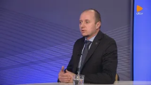 Nyugaton havazás – keleten szél