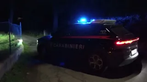 Ladro morto dissanguato dopo furto, indagini sui complici dal Lazio. Disposta autopsia