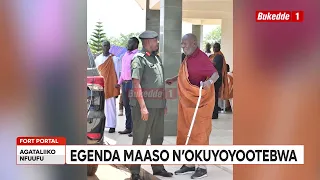 Agataliikonfuufu Enteekateeka ku lutikko ya St John webanaasabira abadde Omukama Oyo ziri mu ggiya