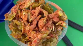 Unique and Savory! Crispy Baby Crabs Become a Favorite Snack for Seafood Lovers