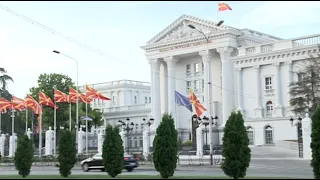 Владата во вторник на седница ќе ја донесе мерката „училишна кошничка“