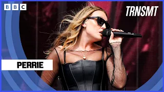 Perrie performs Passenger Princess live at TRNSMT | TRNSMT 2026