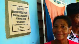 UNEAC sings to Fidel Castro in the Cantarrana neighborhood of #LasTunas