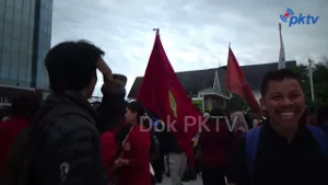 Ratusan Mahasiswa Tuntut Kejelasan Beasiswa Gratis Pool