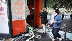 Paris, Lyon et Marseille pansent leurs plaies après les violentes manifestations