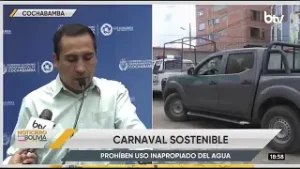 Gobernación de Cochabamba prohíbe el derroche de agua durante Carnaval