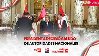 Keiko Fujimori receives greetings from high-ranking officials at the Government Palace