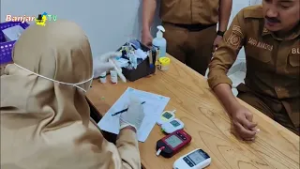 BUPATI BANJAR RESMIKAN GEDUNG UPTD PUSKESMAS MARTAPURA BARAT