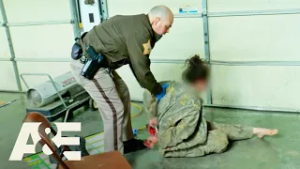 Live PD: Police Patrol – An Abandoned Car Leads Police Into the Woods | A&E