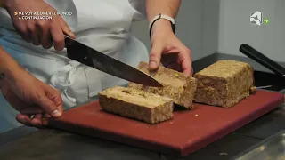 Terrina de conejo, pistacho, foie y anguila es el plato del restaurante El Chalet