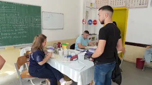 Učenici Elektro-mašinske škole Lukavac pokazali veliku humanost u akciji  darivanja krvi