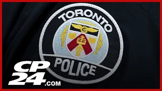 Man critically injured in stabbing near Bathurst St. and Dundas St. W