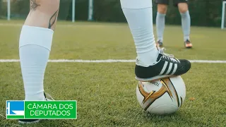 Chamber of Deputies approves bill establishing guidelines for women's soccer - 08/18/2026