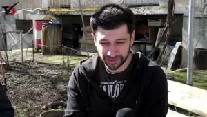 Граждани питат: чий интерес обслужва построяването на паркинг в градинка между блоковете?