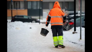 Perspėja apie itin pavojingą reiškinį keliuose: daug kur susidarys plikledis, lietų keis šlapdriba