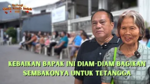 Berkah Imlek: Salut, bapak ini justru berikan sembakonya untuk orang lain yang membutuhkan