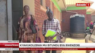 Satifiketi ezisoba mu 1000 zigenda kugabwa. Kyakuyamba okumalawo endoliito ku ttaka.
