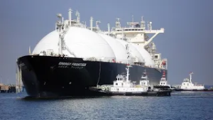 European Gas Surges to Three-Year High on Qatar LNG Shutdown