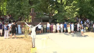 Nekoliko stotina vjernika pohodilo Svetiše Marije Lurdske u Popovcu