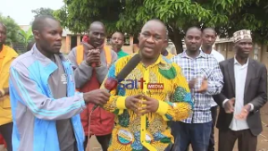 ABALIMI B'EMMWANYI: Bajaganya, babawadde endokwa ezisoba 10,000 basimbe