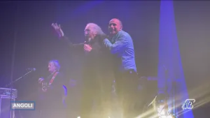 ANGOLI 24/2/2026: PARTE IL FESTIVAL DI SANREMO - RIPERCORRIAMO LA SUA STORIA CON I  PROTAGONISTI