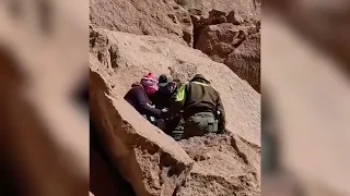 Carabineros rescues woman lost in the San Pedro de Atacama mountain range