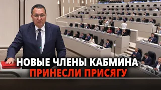 New Cabinet members take the oath of office