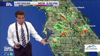 Latest forecast as rain chances are building up in the Tampa Bay area