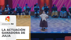Julia Badés, primer premio en la categoría infantil de Canto Femenino del Certamen Nacional de Jota
