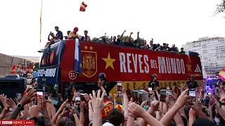【2026年サッカー男子W杯】 優勝のスペイン代表、ファン200万人と王室が熱烈に歓迎