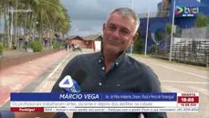 BLOCO DA LIMPEZA FAZ SUCESSO NO CARNAVAL DE PARANAGUÁ