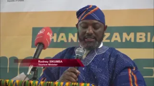 Выставка фугу и кенте укрепляет связи между Замбией и Ганой.