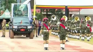 UPDF KU MYAKA 45: Gen. Muhoozi assimiddwa, Museveni alaze obukulu bwa Kabale