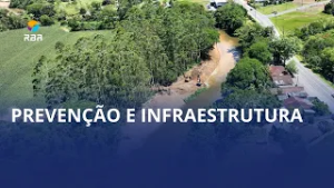 Rio dos Cedros reforça prevenção contra cheias