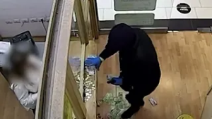 'Grabita nga halli' - Flet autori që mori paratë e këmbimit valutor